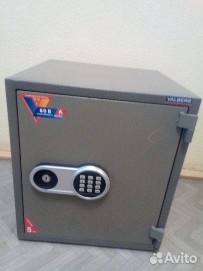 Вскрытие дверей, авто, гараж, рем. замков зажигани