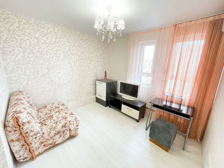 3-к. квартира, 60 м², 14/25 эт.