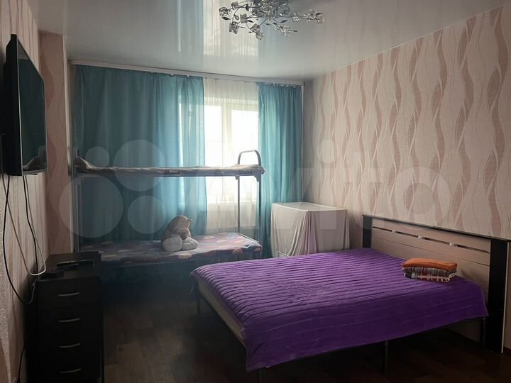 1-к. квартира, 42 м², 13/25 эт.