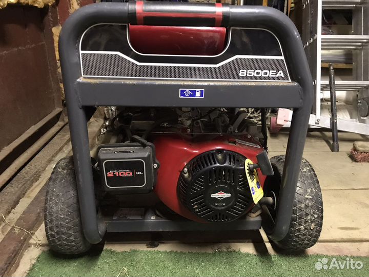 Бензиновый генератор