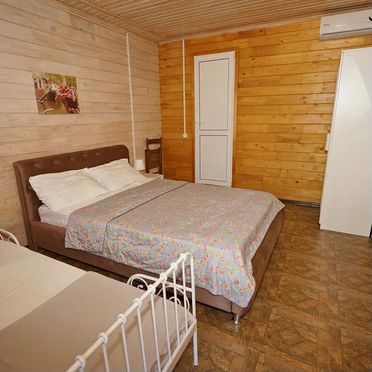 Комната 17 м² в 1-к., 1/2 эт.