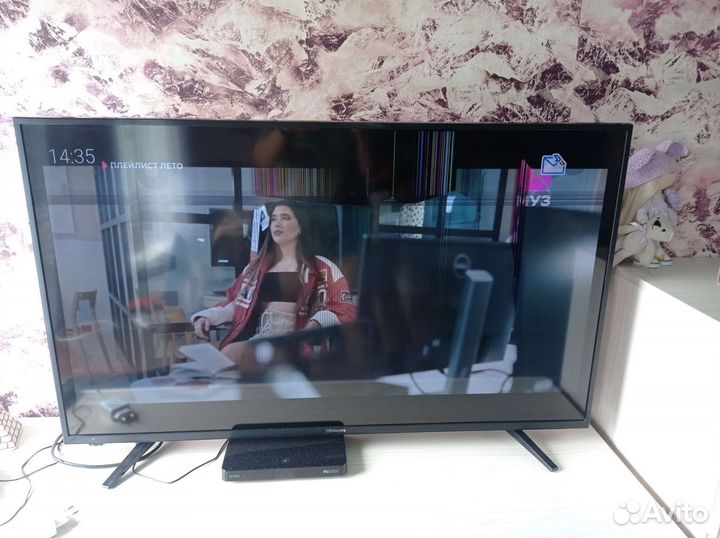 Телевизор hisense 43дюйма