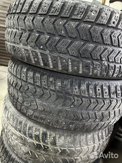 Vredestein ArcTrac 205/60 R16