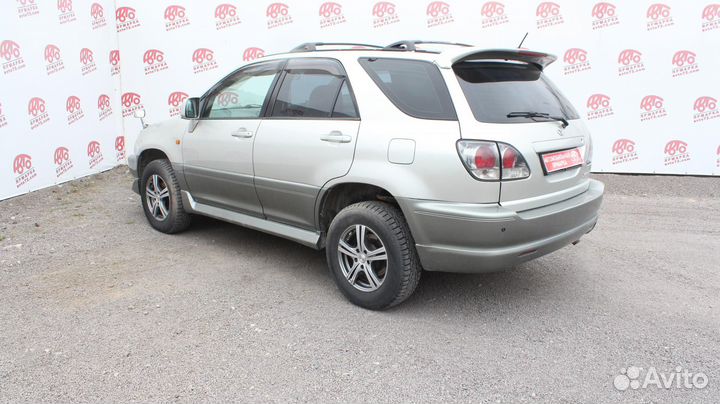 Toyota Harrier 2.4 AT, 2001, 396 081 км