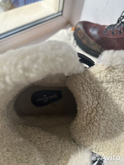 Сапоги Louis Vuitton 38 р