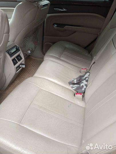 Cadillac SRX 3.0 AT, 2012, 196 800 км