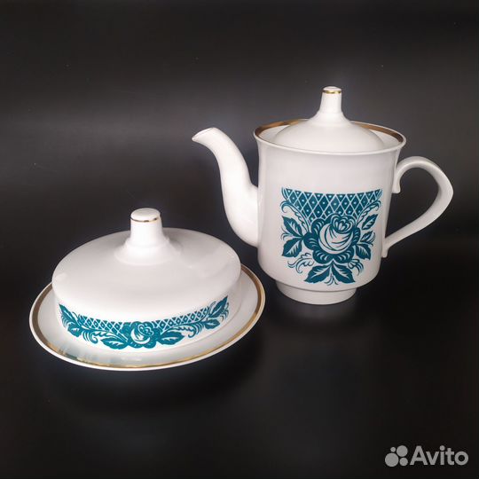 Заварочный чайник и масленка Дулево