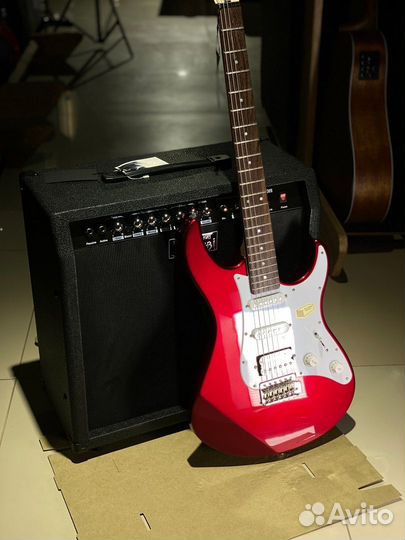 Электрогитара Yamaha Pacifica