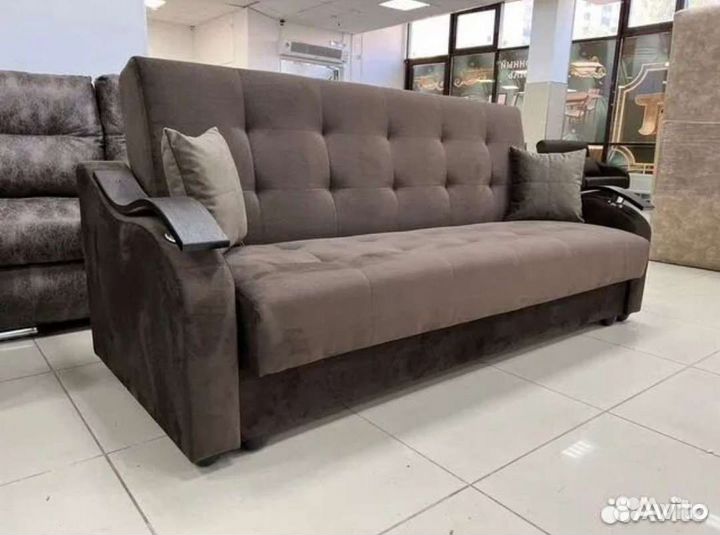 Диван # 0303