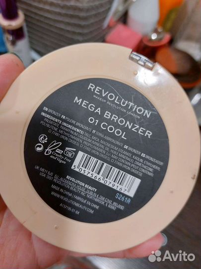 Бронзер Revolution