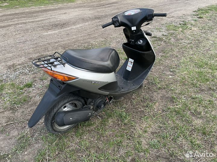 Suzuki Address V50