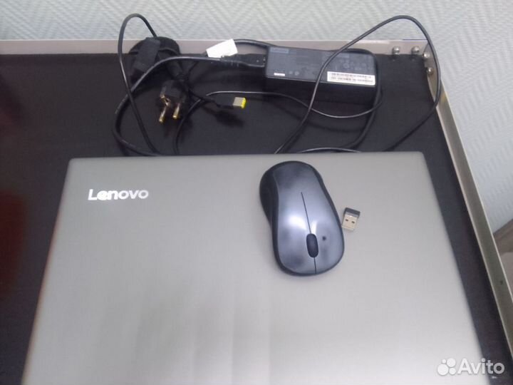 Ноутбук Lenovo ideapad