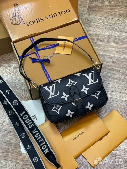 Сумка Louis Vuitton