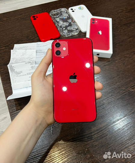 iPhone 11, 64 ГБ