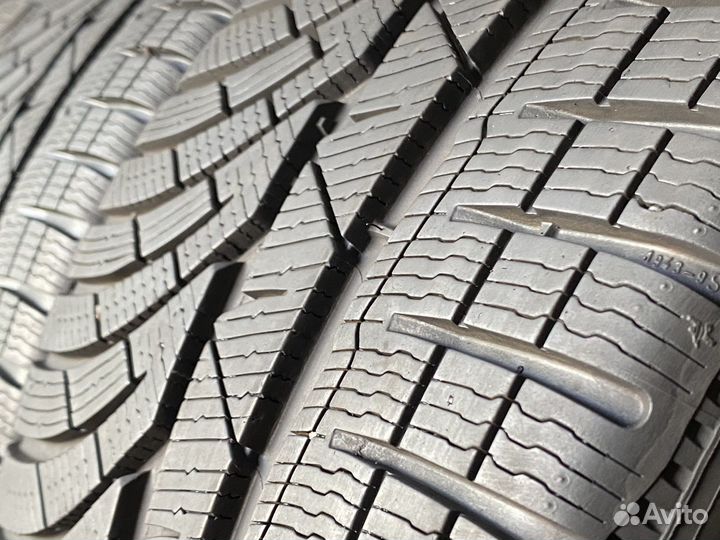Michelin Pilot Alpin 4 245/35 R20 и 275/30 R20