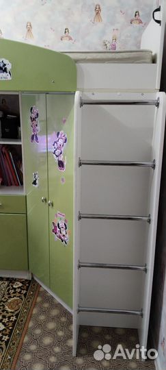 Детский школьный уголок