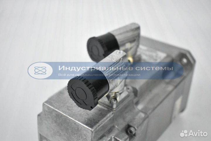 Серводвигатель Siemens 1FK7 040-5AK71-1AH0