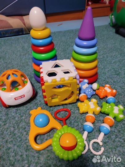 Игрушки детские для малыша