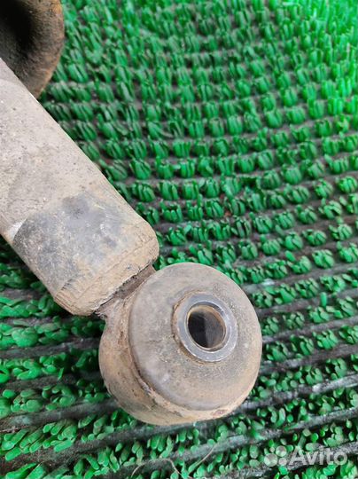 Стойка амортизатора задняя Mitsubishi Lancer 10 2