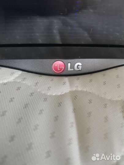 Телевизор smart tv 49 LG