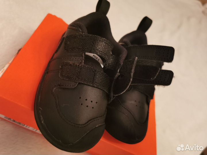 Кроссовки детские nike