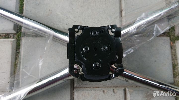 Подставка под телевизор