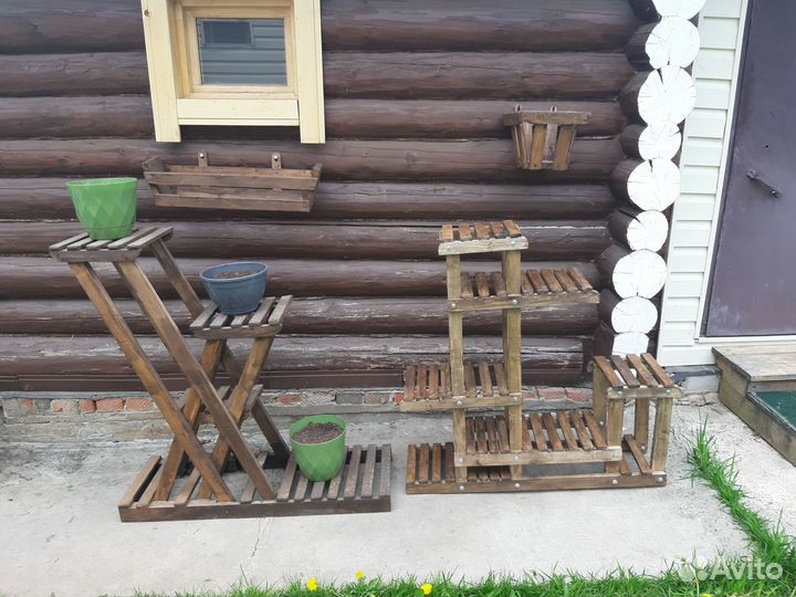 Многоуровневая подставка для цветов