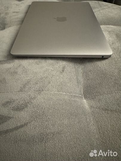 MacBook Air 13 M1 8/256GB SPG 8ц