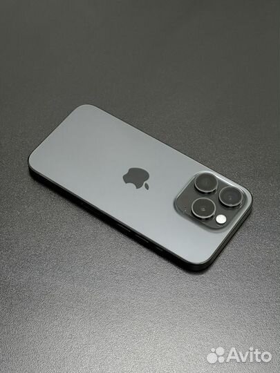 iPhone 15 Pro, 256 ГБ