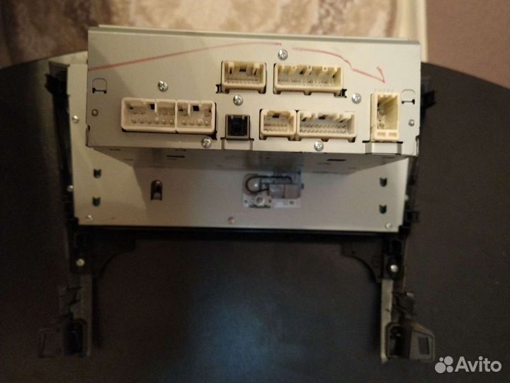 Штатная магнитола Toyota Camry V50 2014 год