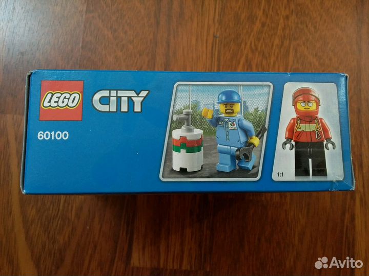 Lego City 60100