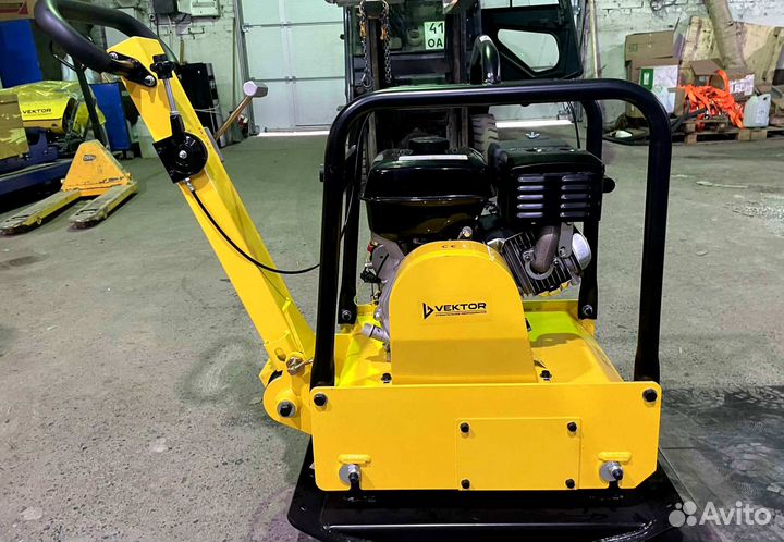 Виброплита реверсивная массой 170кг