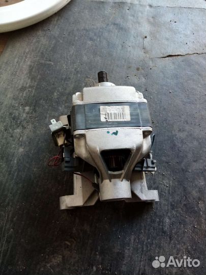 Двигататель стиральной машины