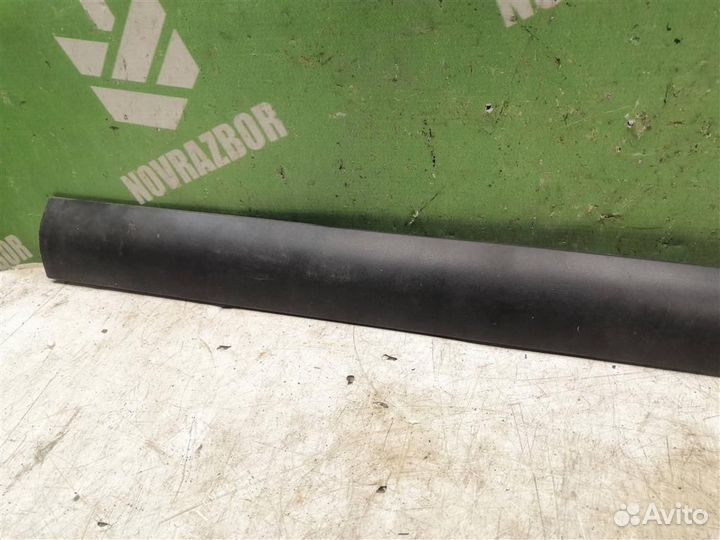 Молдинг передней правой двери Рено Клио 2 Симбол