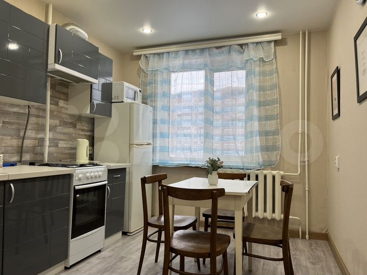 1-к. квартира, 38 м², 3/9 эт.