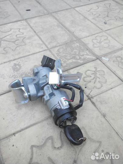 Замок зажигания хендай солярис