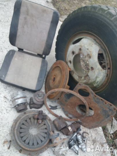 ЗИЛ в разборе