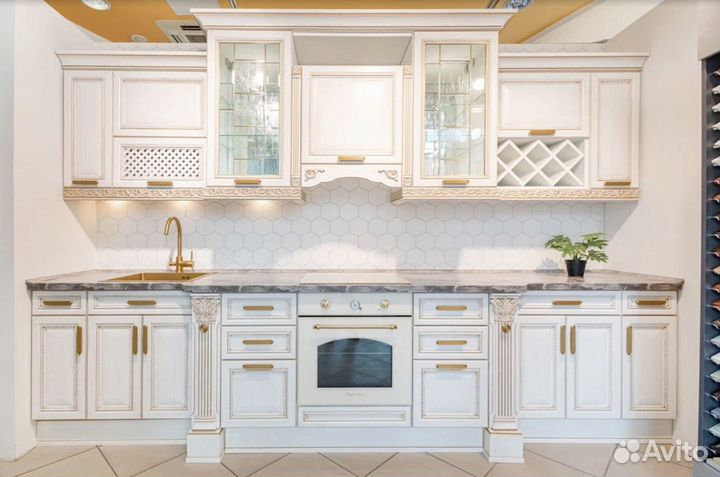 Кухня на заказ под ключ, премиум класса