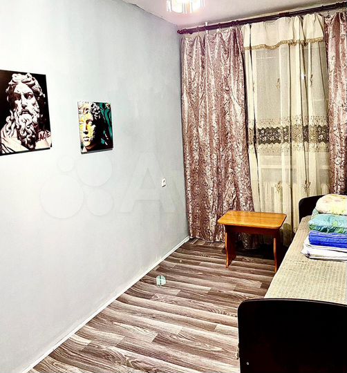 2-к. квартира, 65 м², 1/3 эт.