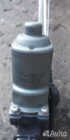 Honda Civic механизм стеклоподъемный