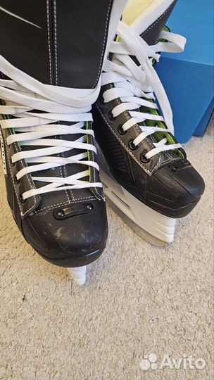 Хоккейные коньки bauer,41,5 р