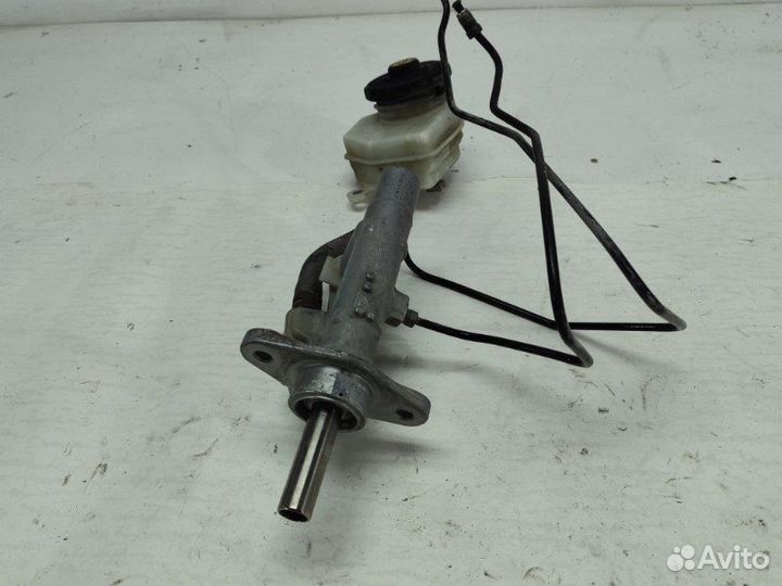 Главный тормозной цилиндр Honda Fit 2007