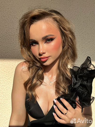 Макияж и прическа