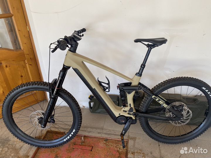 Электровелосипед cube