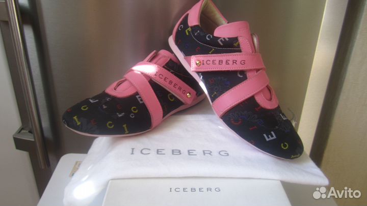 Кроссовки Iceberg новые