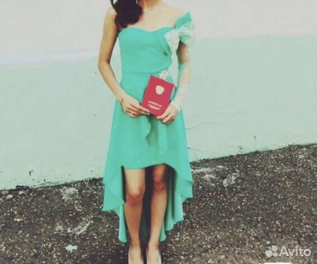 Вечернее платье