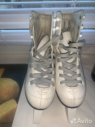 Коньки фигурные