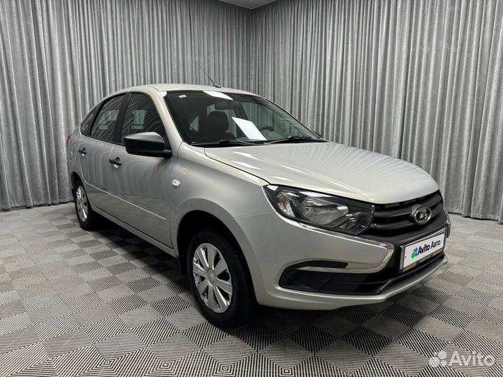 LADA Granta 1.6 МТ, 2021, 56 777 км