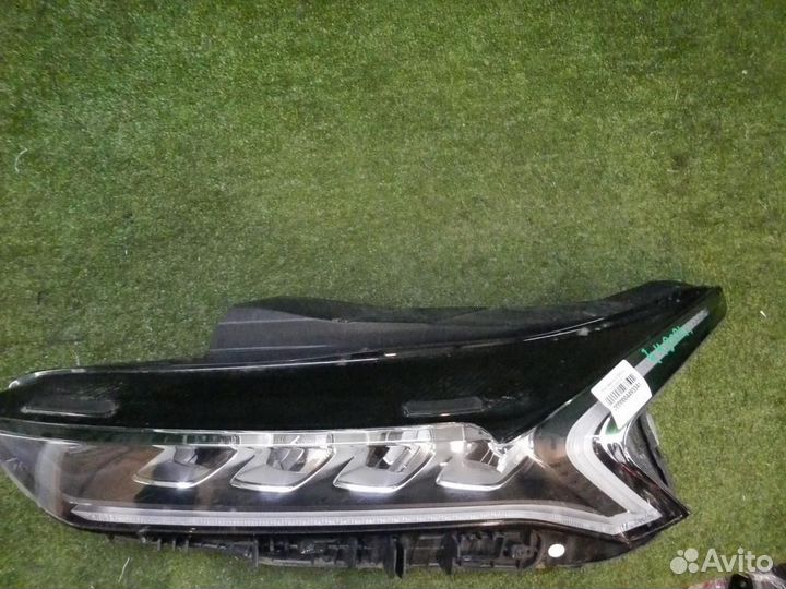 Фара левая Kia K5