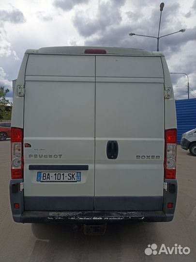 На разборе Peugeot boxer 250 2010 года